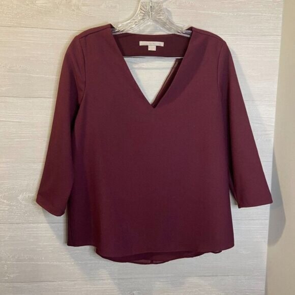 C&E Women's‎ Burgundy V-Neck 3/4 Sleeve Loose Blouse - Picture 3 of 5